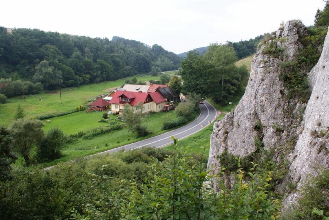 Villa Gospodarstwo Agroturystyczne Dolina Zachwytu à Suloszowa Extérieur photo